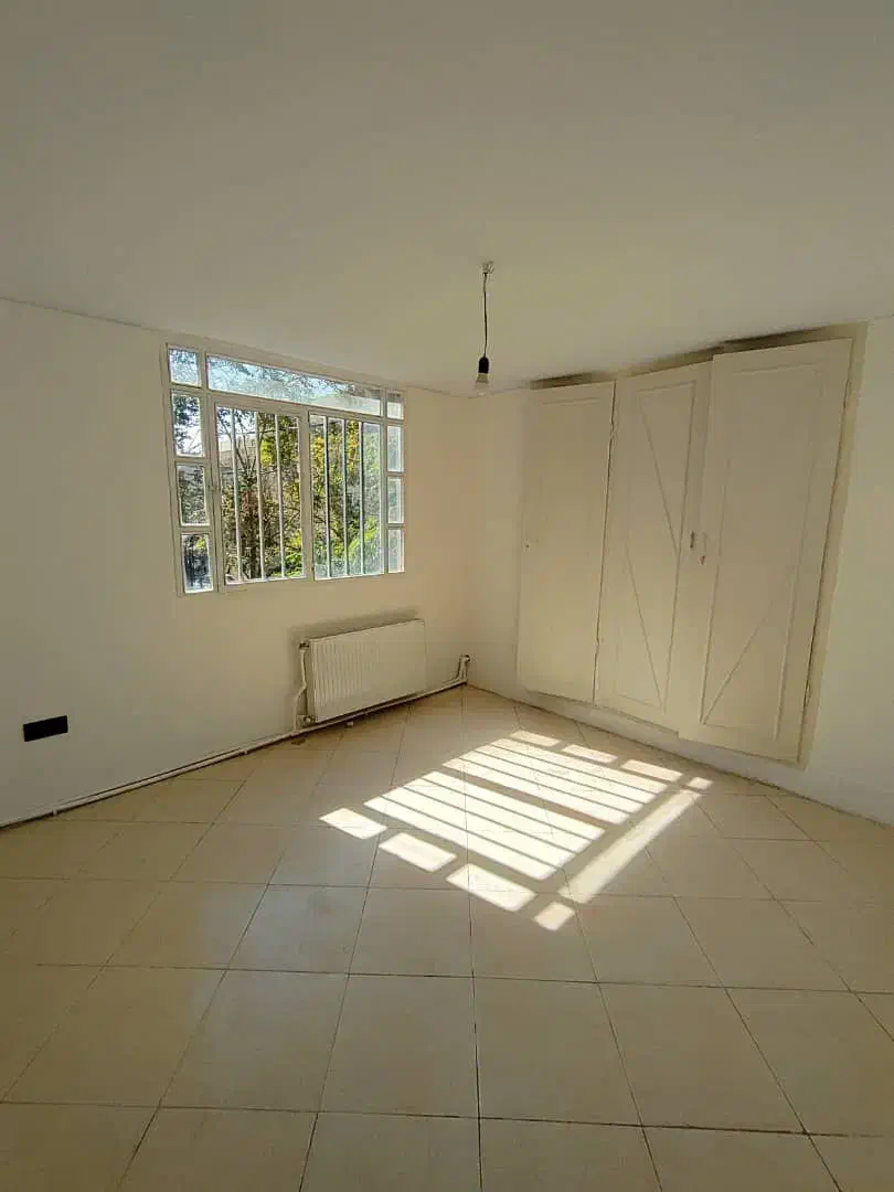 ۱۴۰ متر/ ۳ پارکینگ / موقعیت اداری / مسکونی / مخبری