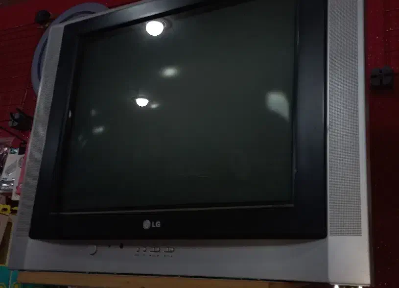 تلویزیون پلاسما ۲۱ اینچ LG|تلویزیون و پروژکتور|قم, ژاندارمها|دیوار