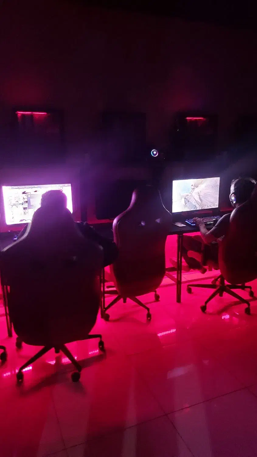 تعمیرات کامپیوتر نصب وینوز و بازی ..|خدمات رایانهای و موبایل|کرج, عظیمیه|دیوار