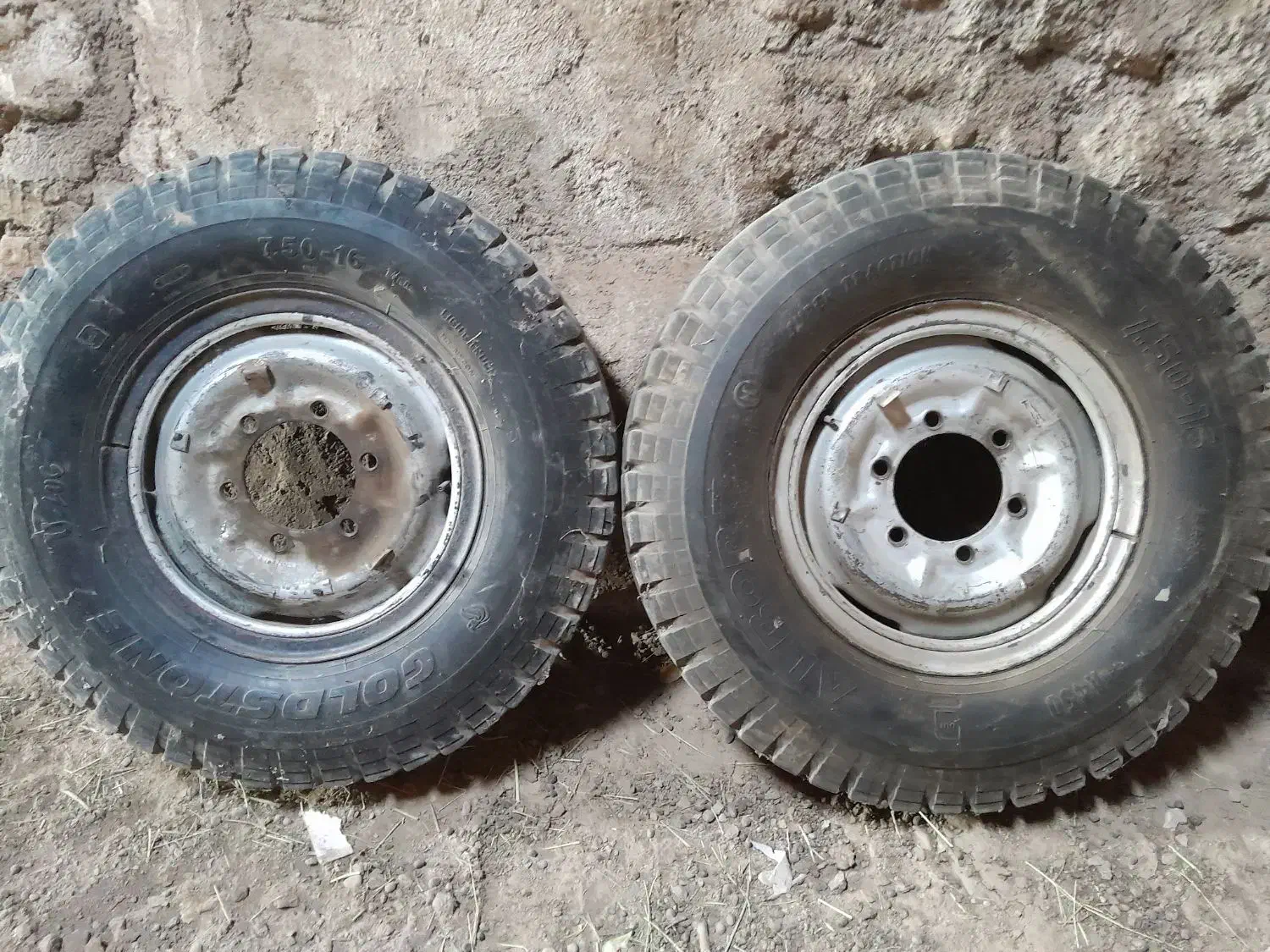 دوجمت لاستیک و رینگ فابریک نیسان|قطعات یدکی و لوازم جانبی|تخت سلیمان, |دیوار