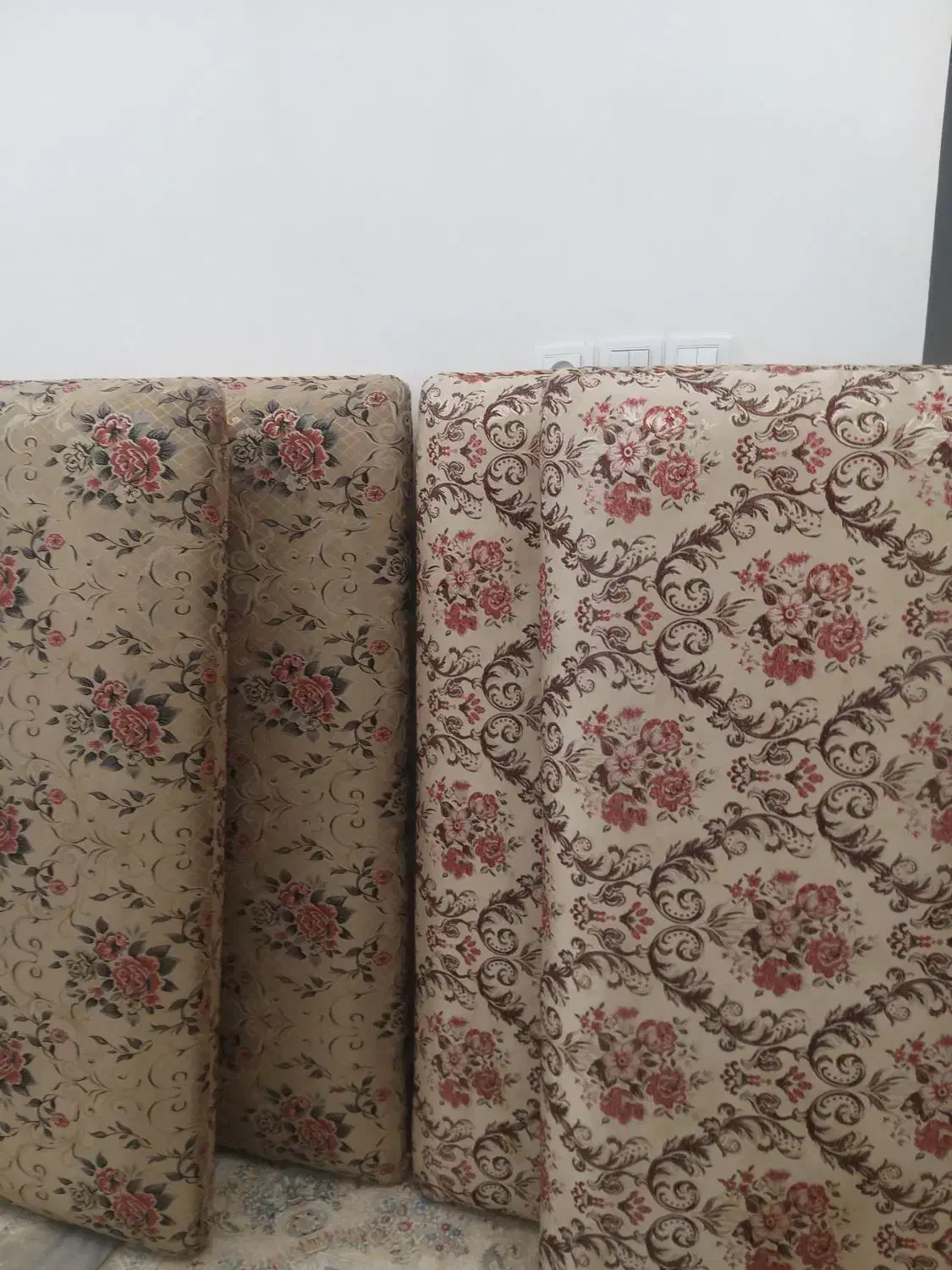 ۴عدد پشتی درحدنو|پشتی|ازنا, |دیوار