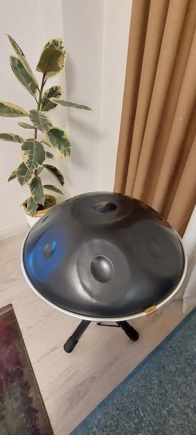 هنگدرام کیتا پنتا|سازهای سنتی|فردیس, سرحد آباد|دیوار