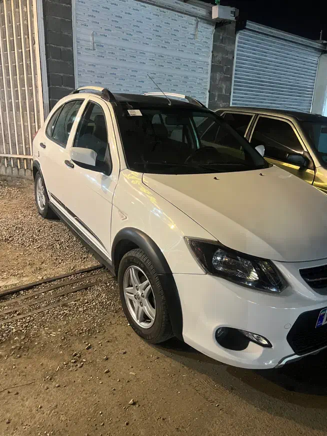 کوییکR مدل ۴۰۲ بی رنگ کم کار|خودرو سواری و وانت|آستارا, |دیوار