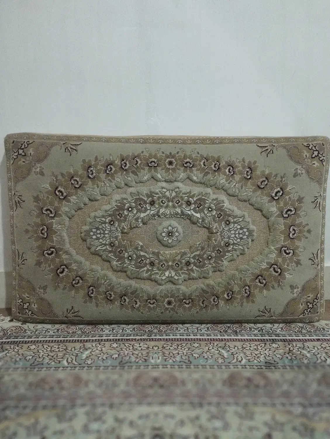 پشتی|پشتی|زنجان, |دیوار