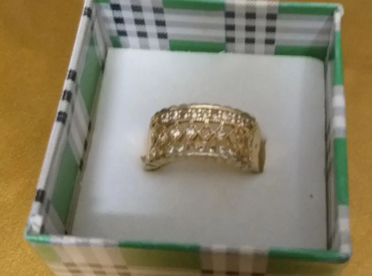 انگشتر طرح طلا|زیورآلات و اکسسوری|کرمان, |دیوار