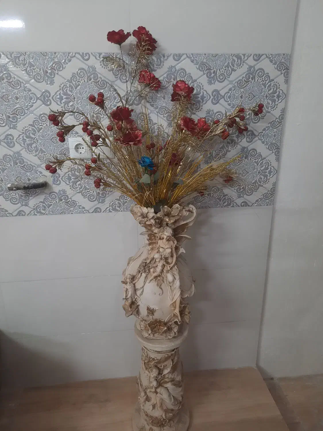 گلدون وگل ها درحدنو|گل مصنوعی|قم, شهرک فاطمیه|دیوار