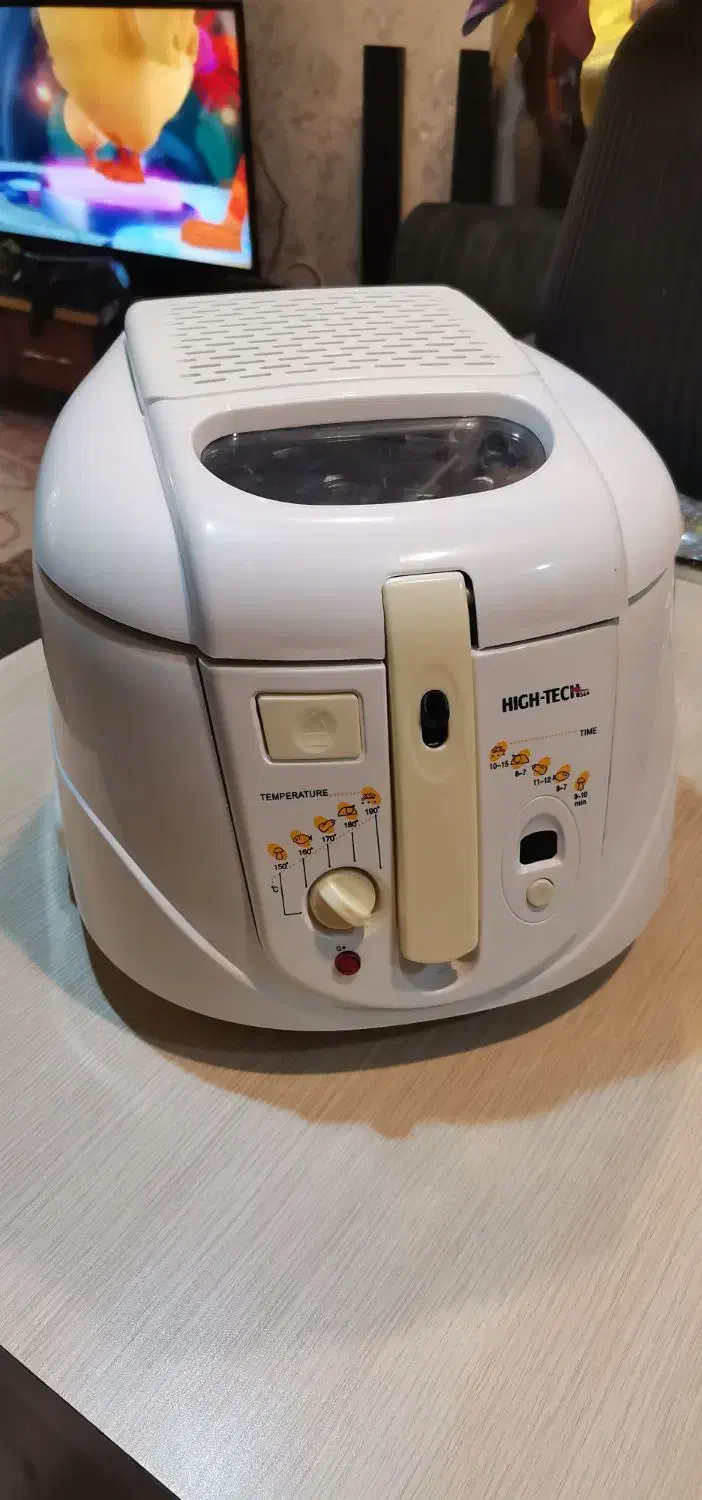 سرخ کن نو آکبند|ظروف پخت‌وپز|کیش, |دیوار