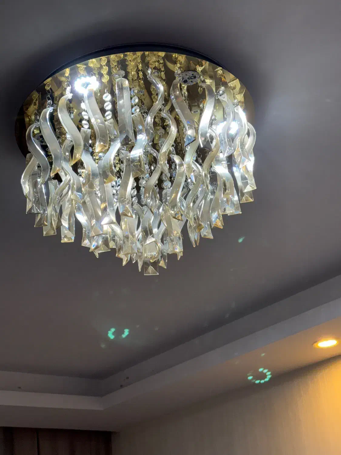 لوستر سقفی|لوستر و چراغ آویز|اراک, |دیوار