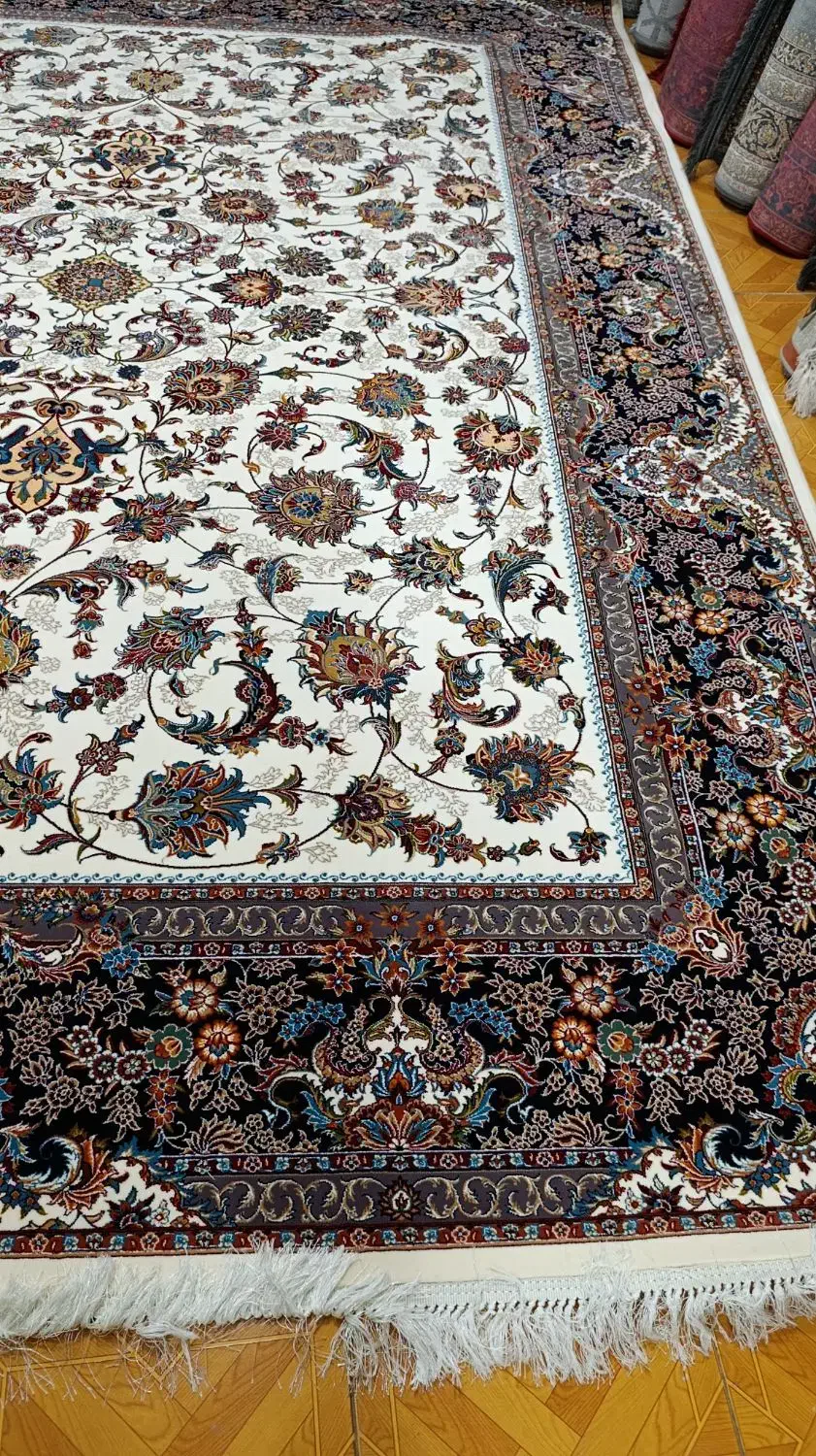 فرش ۱۲ متری ۷۰۰ شانه اصلی|فرش|مشکیندشت, |دیوار