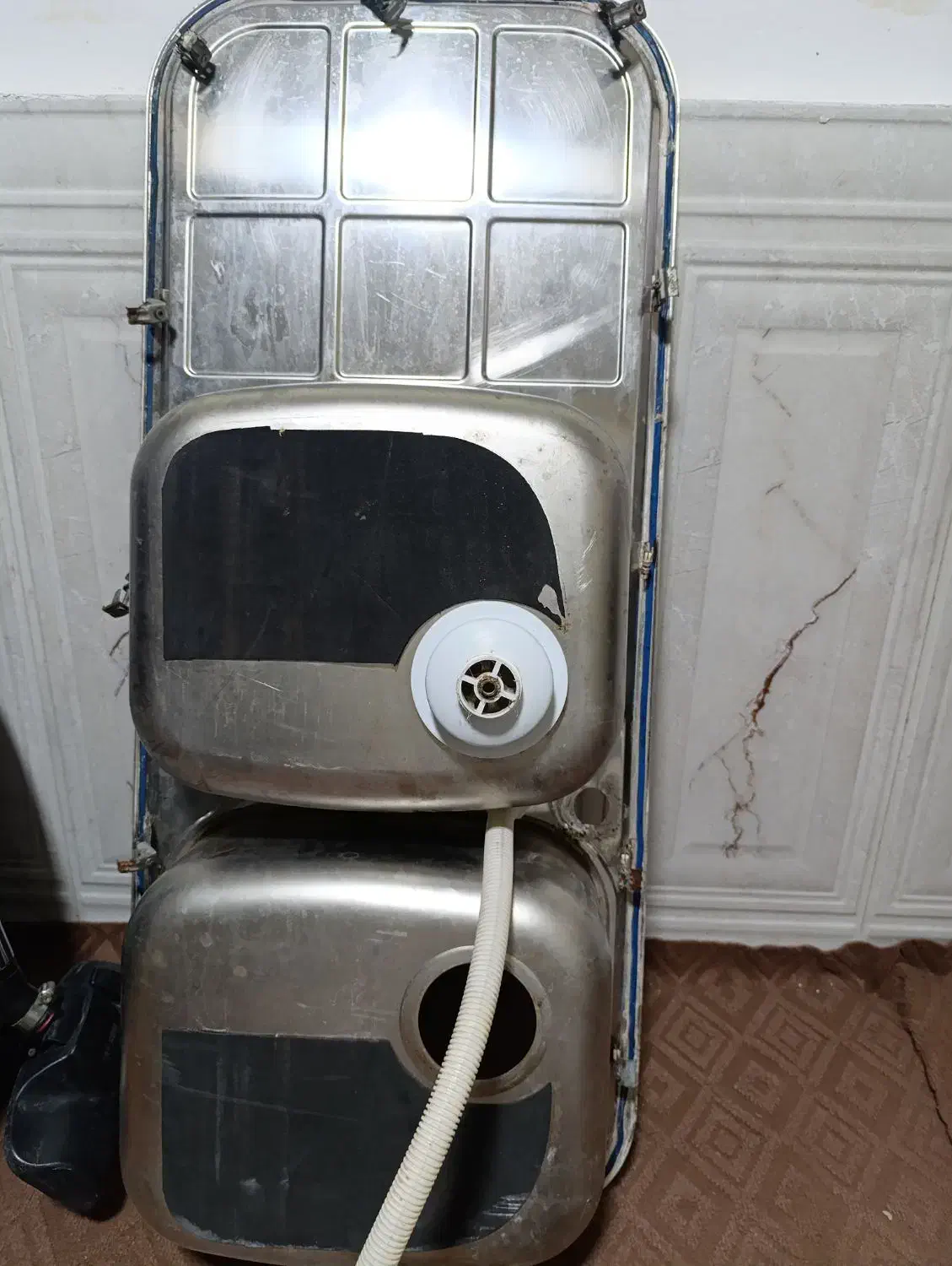 یک عدد ظرف شویی کاملا سالم|ماشین ظرفشویی|چمران, |دیوار