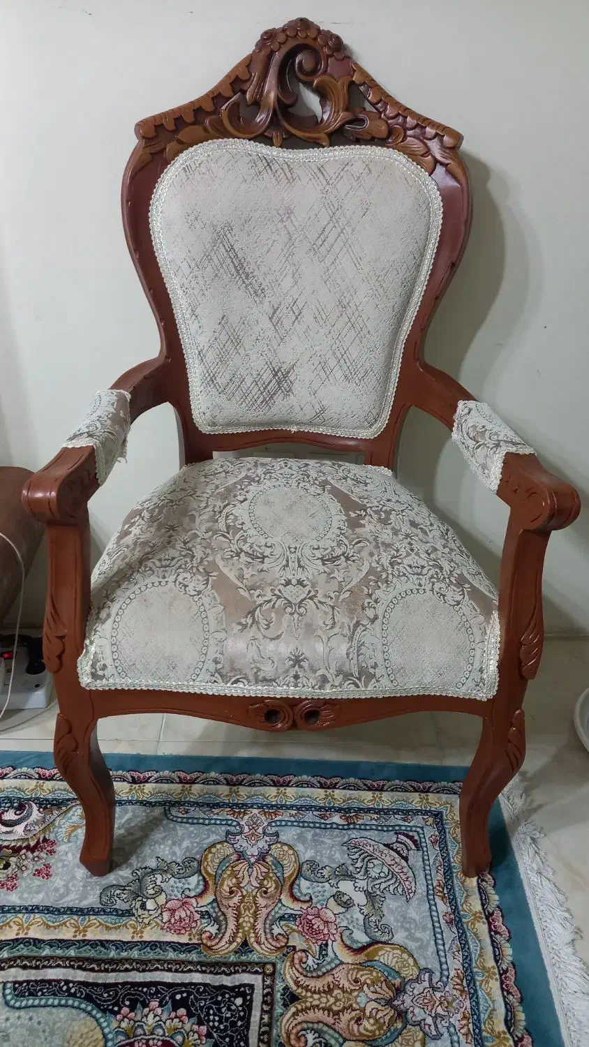 مبل سلطنتی ۹نفره|مبلمان خانگی و میز عسلی|پرند, فاز ۶|دیوار