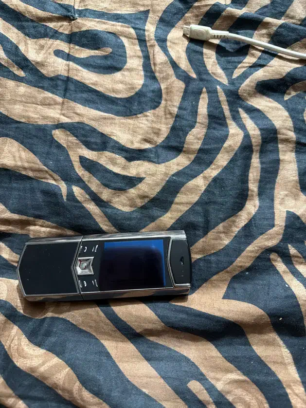 ورتو سیگنیچر|موبایل|تهران, افسریه جنوبی|دیوار