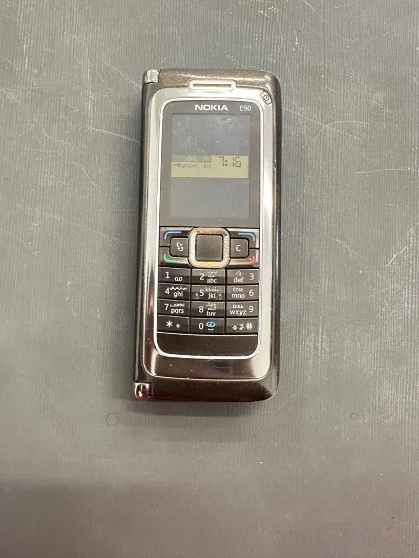 نوکیا e90   n900  nokia|موبایل|تهران, آبشار تهران (دریاچه)|دیوار