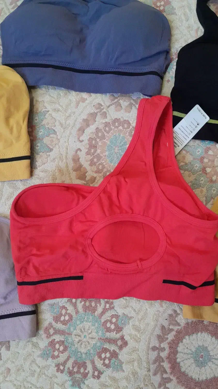 نیم تنه ورزشی با کیفیت و شیک فقط ۱۵۰ تومن|لباس|الوند, |دیوار