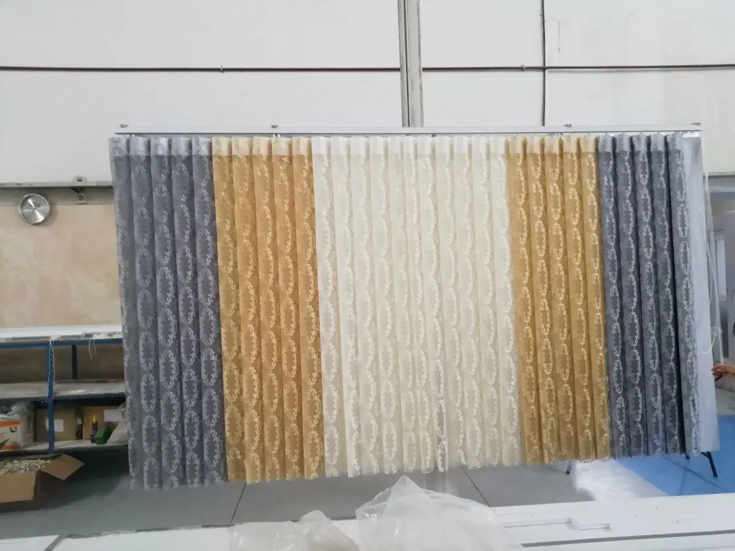 پرده زبرا ورتیکال|پرده، رانر، رومیزی|مشهد, حجت|دیوار