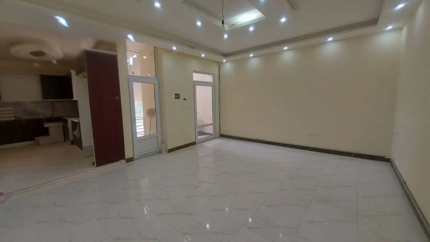 فروش آپارتمان۳طبقه یکجا/سهیلیه داخل بافت لشگرآباد|فروش آپارتمان|رامجین, |دیوار