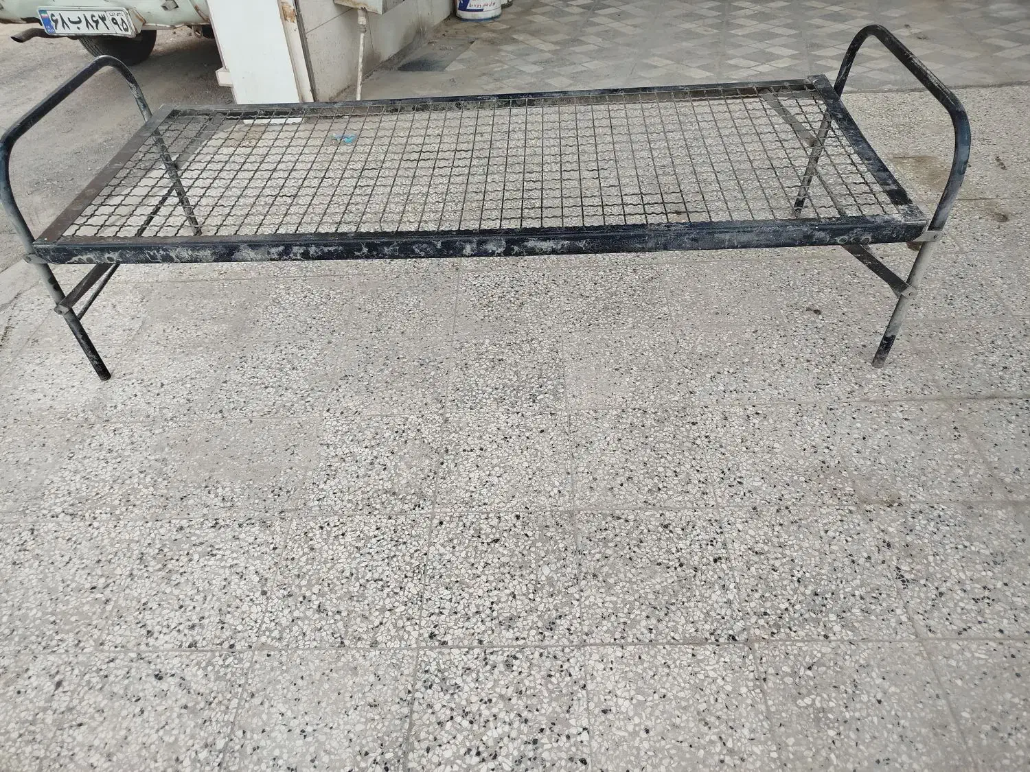 تخت|تشک تختخواب|زابل, |دیوار