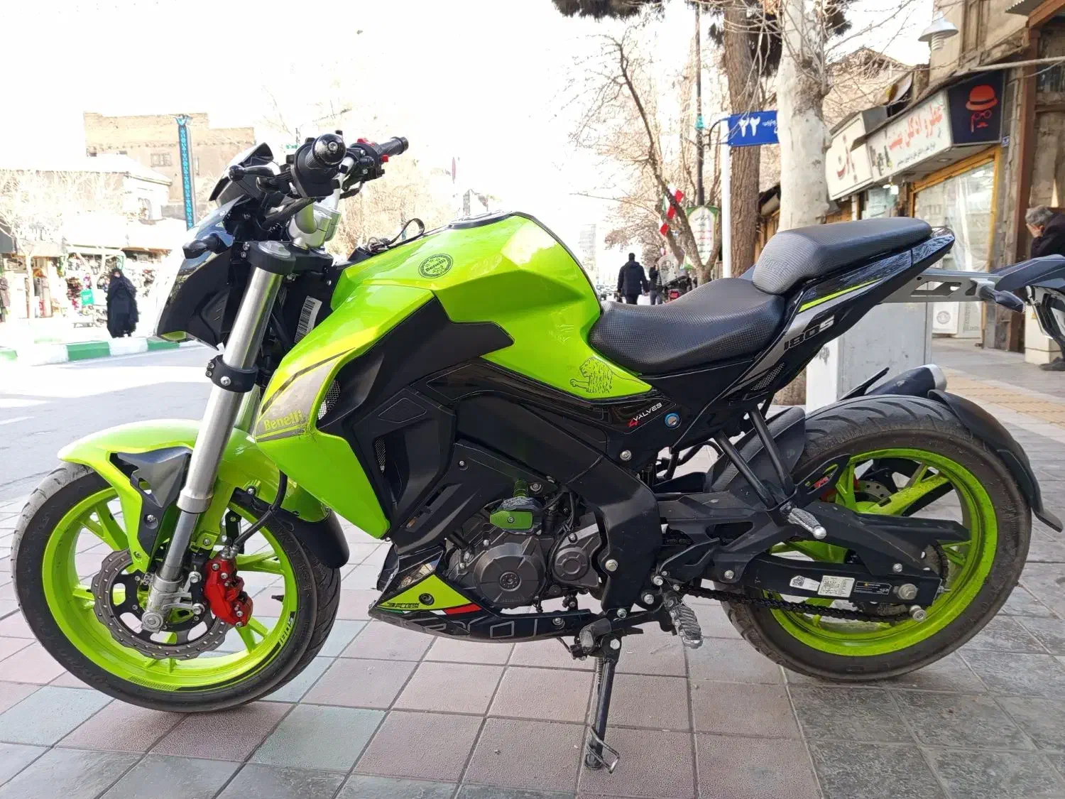 بنلی 180 مدل 1402|موتورسیکلت|مشهد, شهید هاشمی نژاد|دیوار