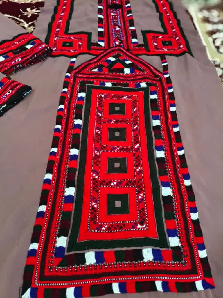 کامل کار .دوچ|لباس|نیک شهر, |دیوار