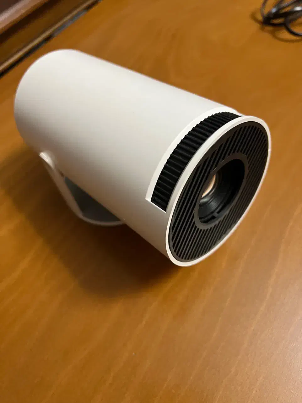 ویدئو پروژکتور مدل HY-300 Android|تلویزیون و پروژکتور|تهران, حکیمیه|دیوار