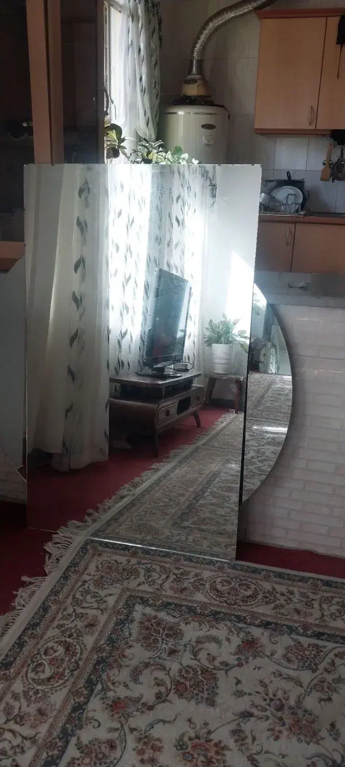 ایینه|آینه|سنندج, |دیوار