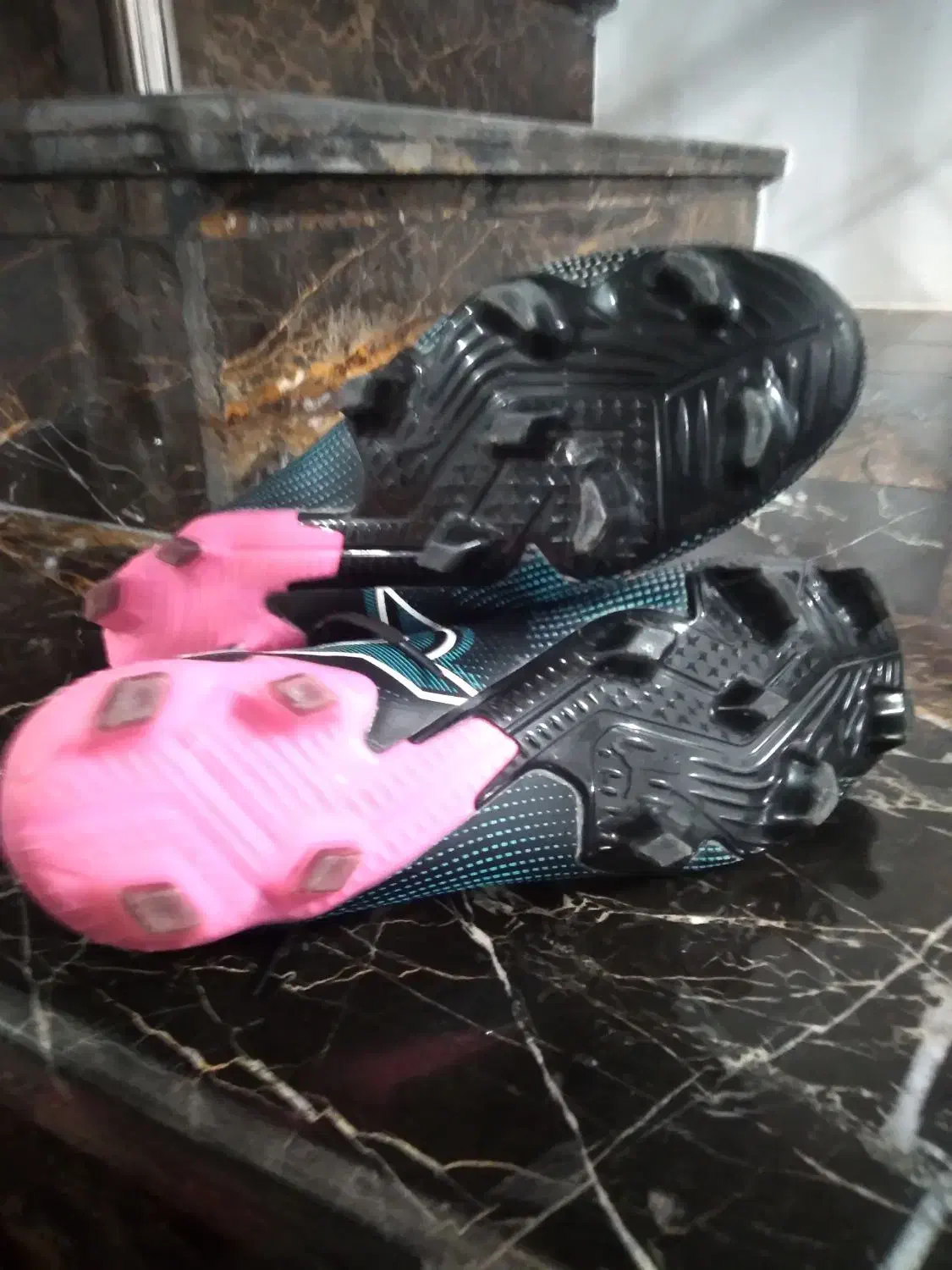 استوک پوما|کیف، کفش، کمربند|بندر انزلی, بشمن|دیوار