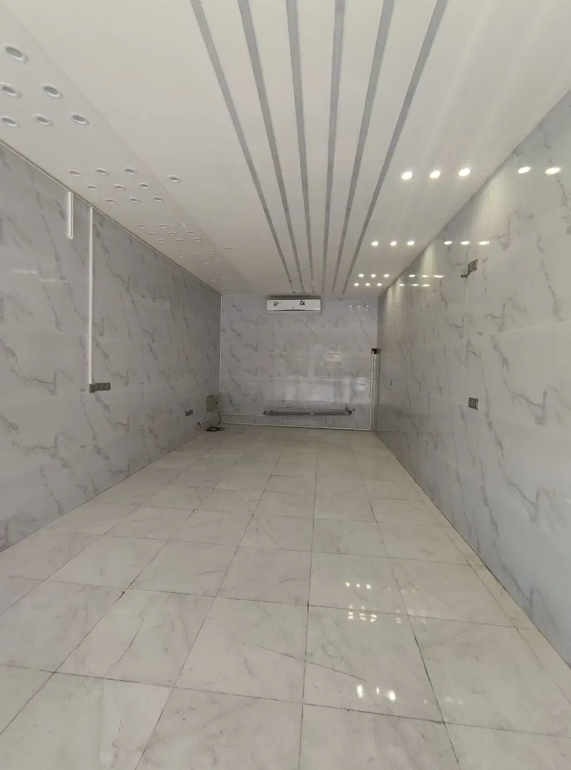 مغازه/۴۰متردوطبقه/مغازه۵۰متر دوطبقه/کاوه|اجارهٔ مغازه و غرفه|اصفهان, طامه|دیوار