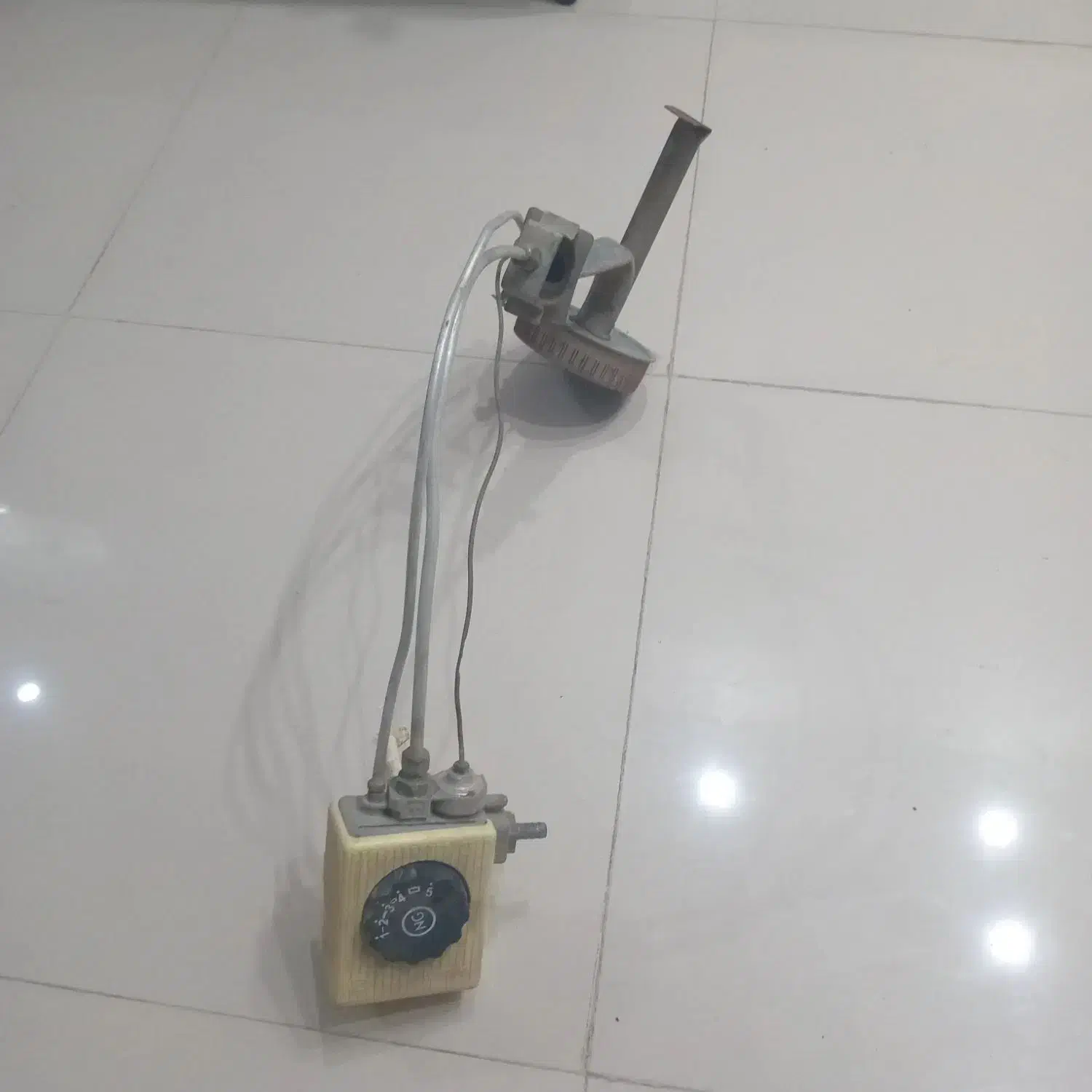 مشعل وترموستات ومتعلقات آبگرمکن گازی|آبگرمکن، پکیج، شوفاژ|اهواز, کوی رمضان|دیوار
