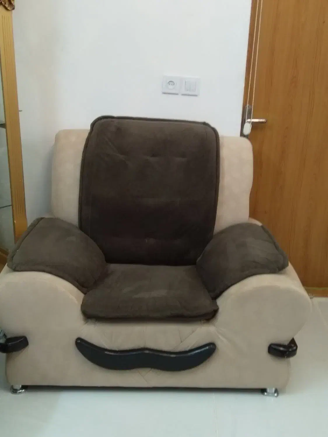 مبل ومیز عسلی|مبلمان خانگی و میز عسلی|محمدشهر, همایون ویلا|دیوار