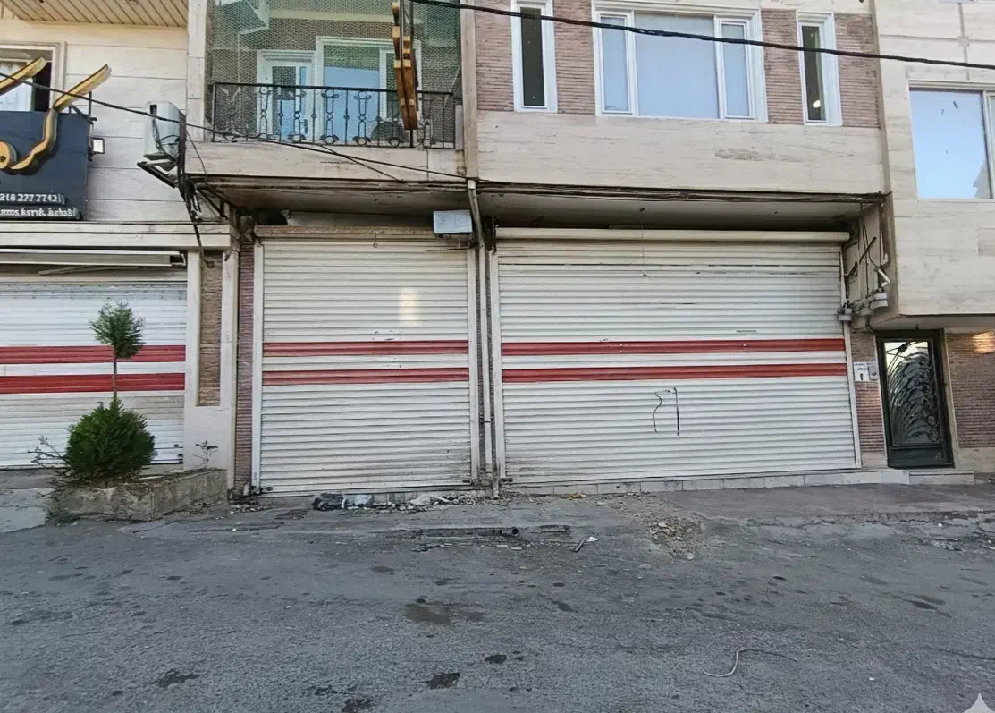 رهن و کرایه/فروش مغازه تجاری میدان فرمانداری|اجارهٔ مغازه و غرفه|دورود, |دیوار