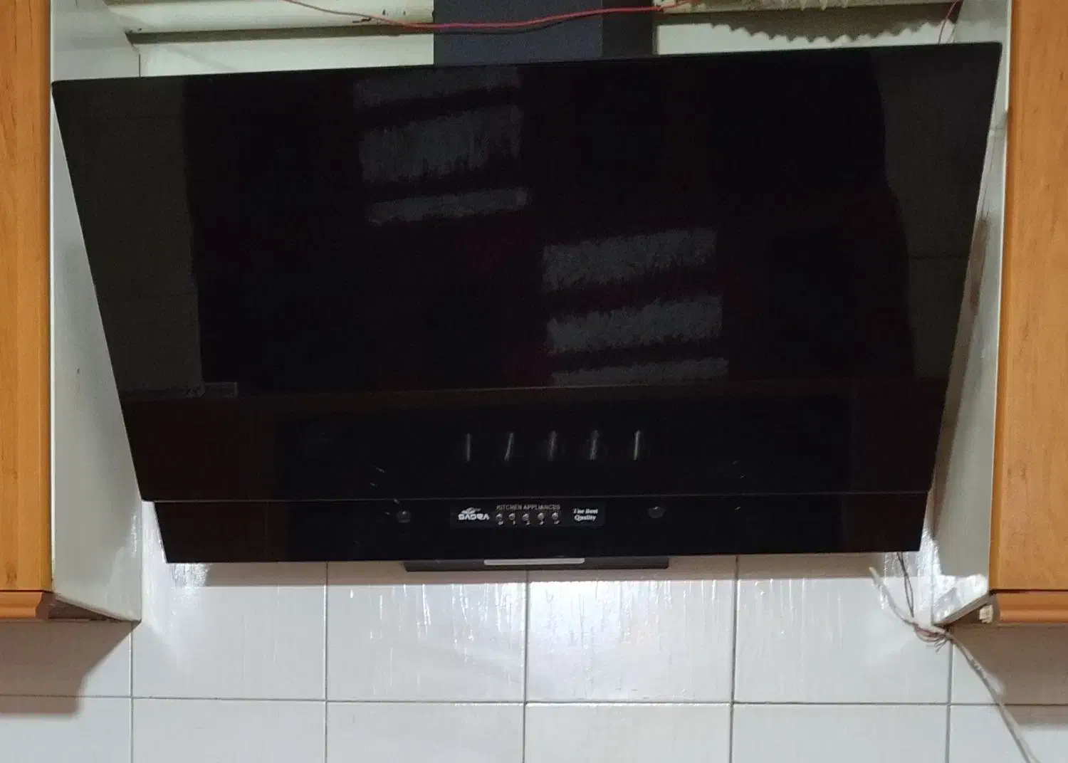 هود صدرا|هود|تبریز, |دیوار