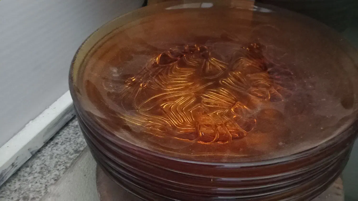 یکدست بشقاب قدیمی طرح دار|ظروف سرو و پذیرایی|ارومیه, |دیوار