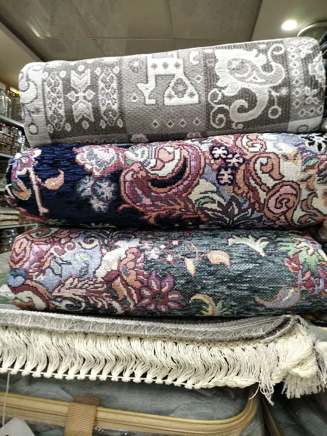 روفرشی ضخیم یزدی در ابعاد3-6-9-12|روفرشی|تهران, یافت آباد جنوبی|دیوار