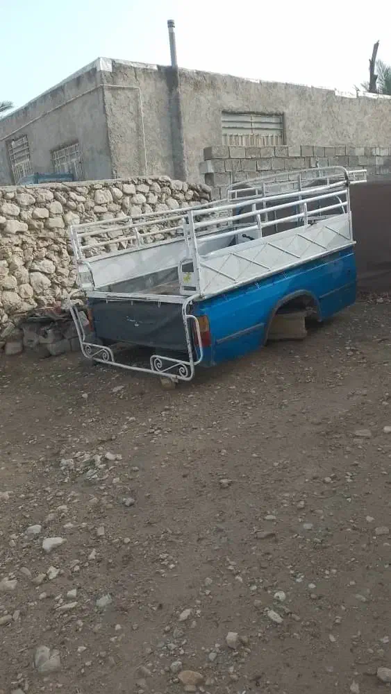 حوضی نیسان|قطعات یدکی و لوازم جانبی|جره و بالاده, |دیوار