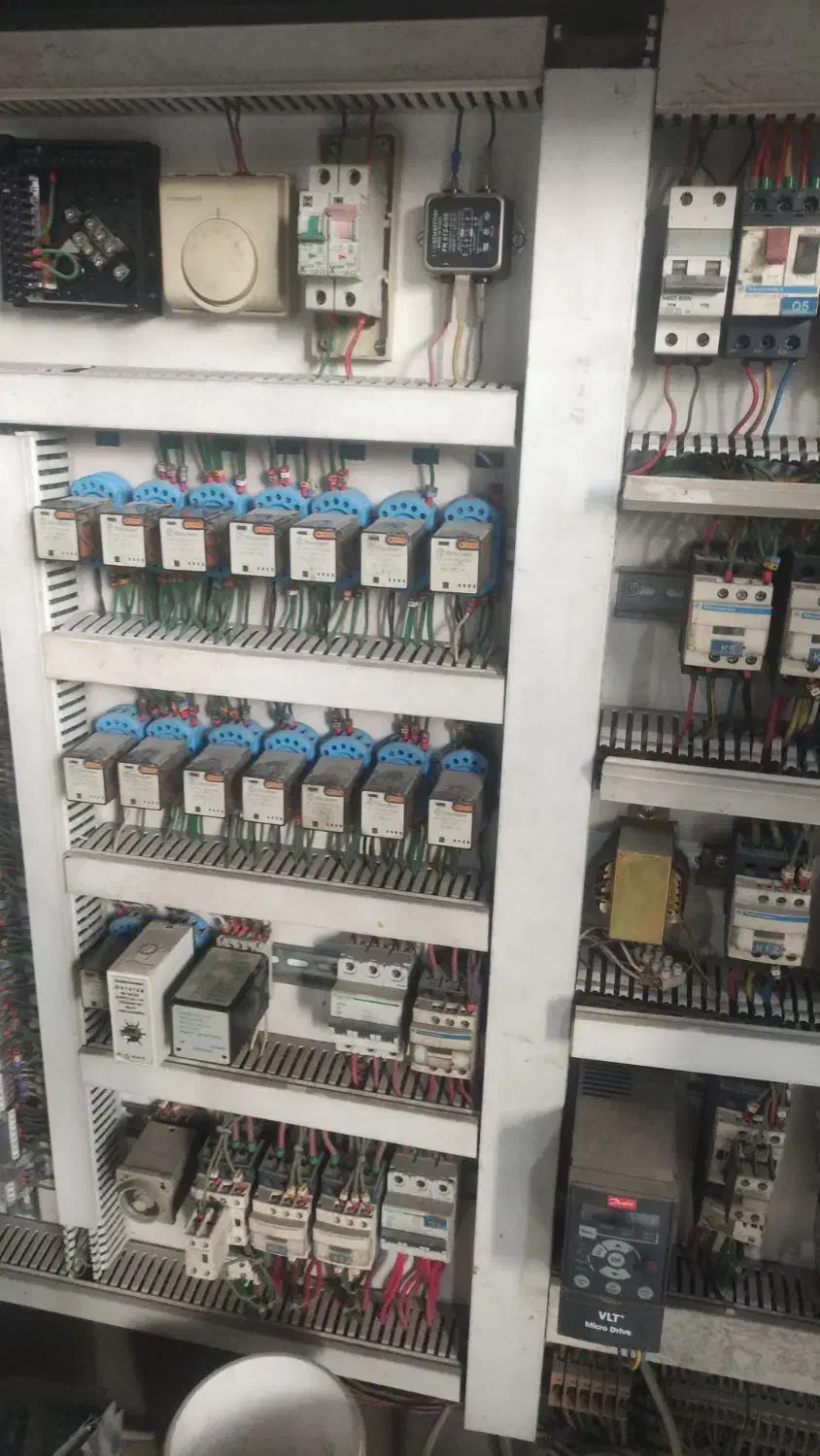 برقکاری ، سیم کشی ، کابلکشی ، تابلو برق|خدمات پیشه و مهارت|فردیس, شهرک راه آهن|دیوار