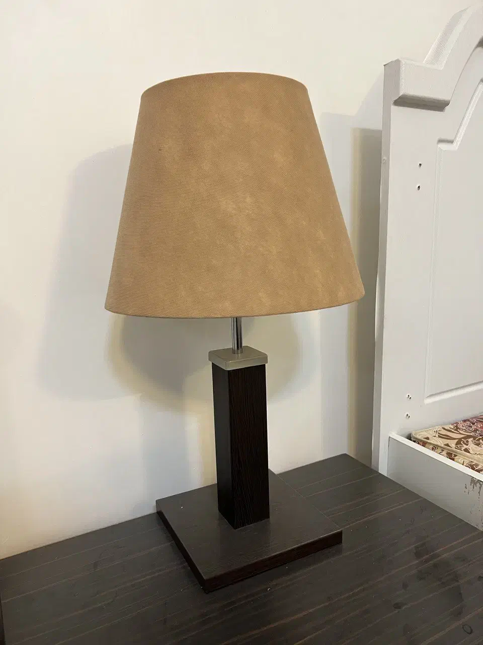 آباژور دو عدد|چراغ خواب و آباژور|کنگاور, |دیوار