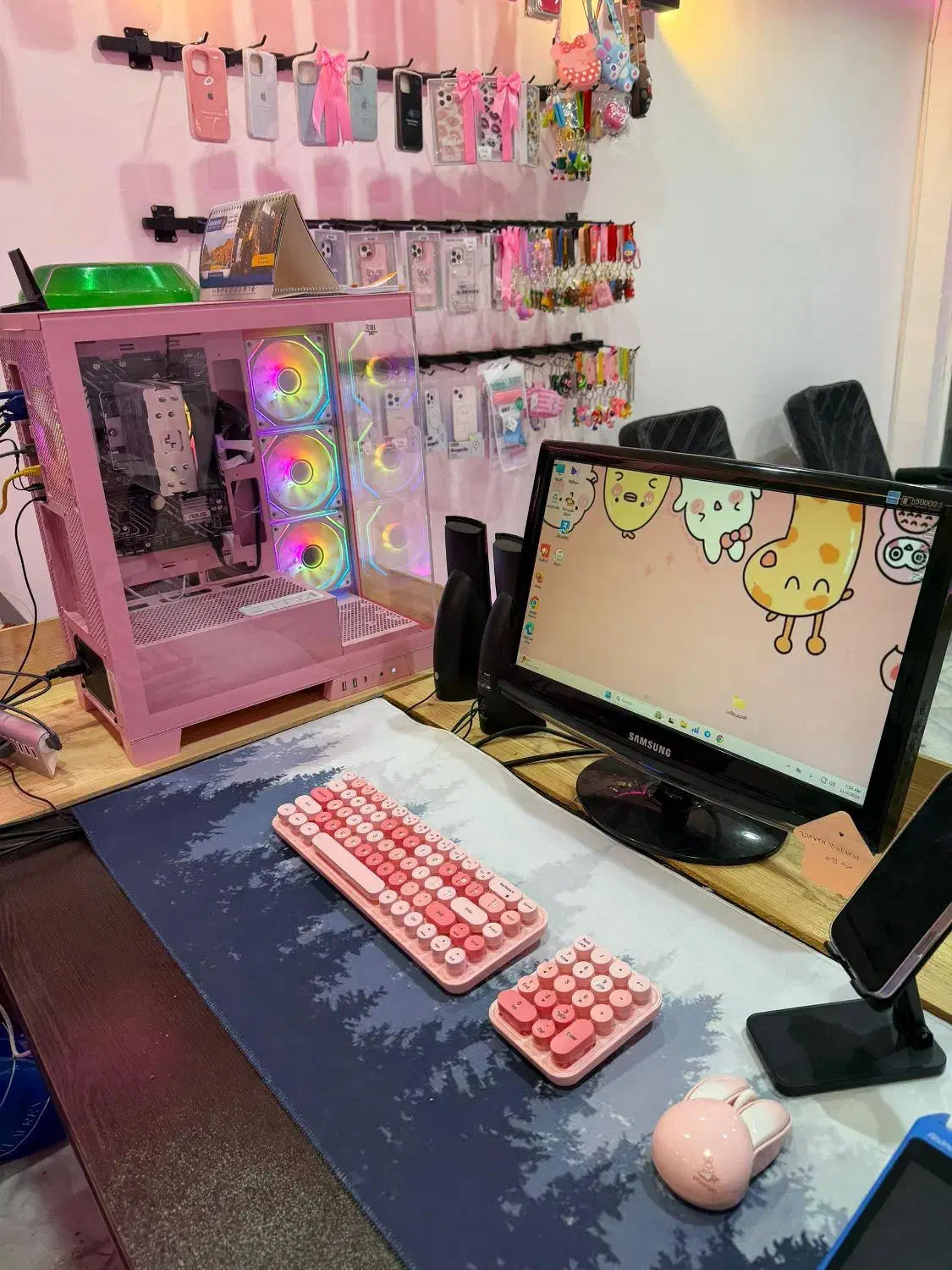 استخدام همکار خانوم شیفت عصر|استخدام رایانه و فناوری اطلاعات|بندرعباس, |دیوار