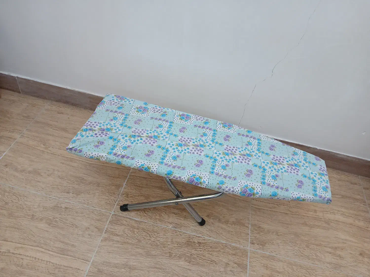 میز اتو|اتو و لوازم اتو|صومعه‌سرا, |دیوار