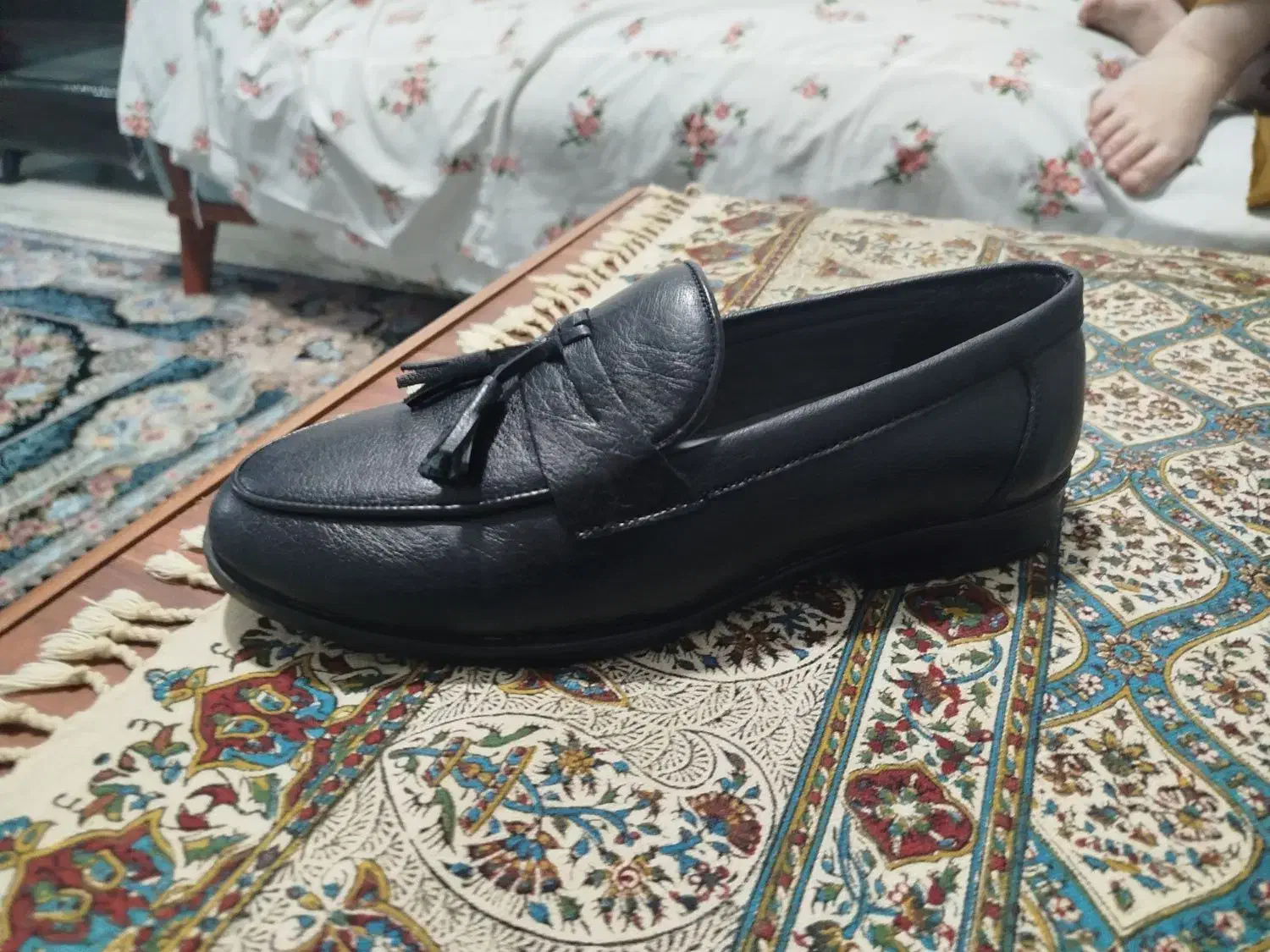 کفش کالج|کیف، کفش، کمربند|تالش, هشتپر|دیوار