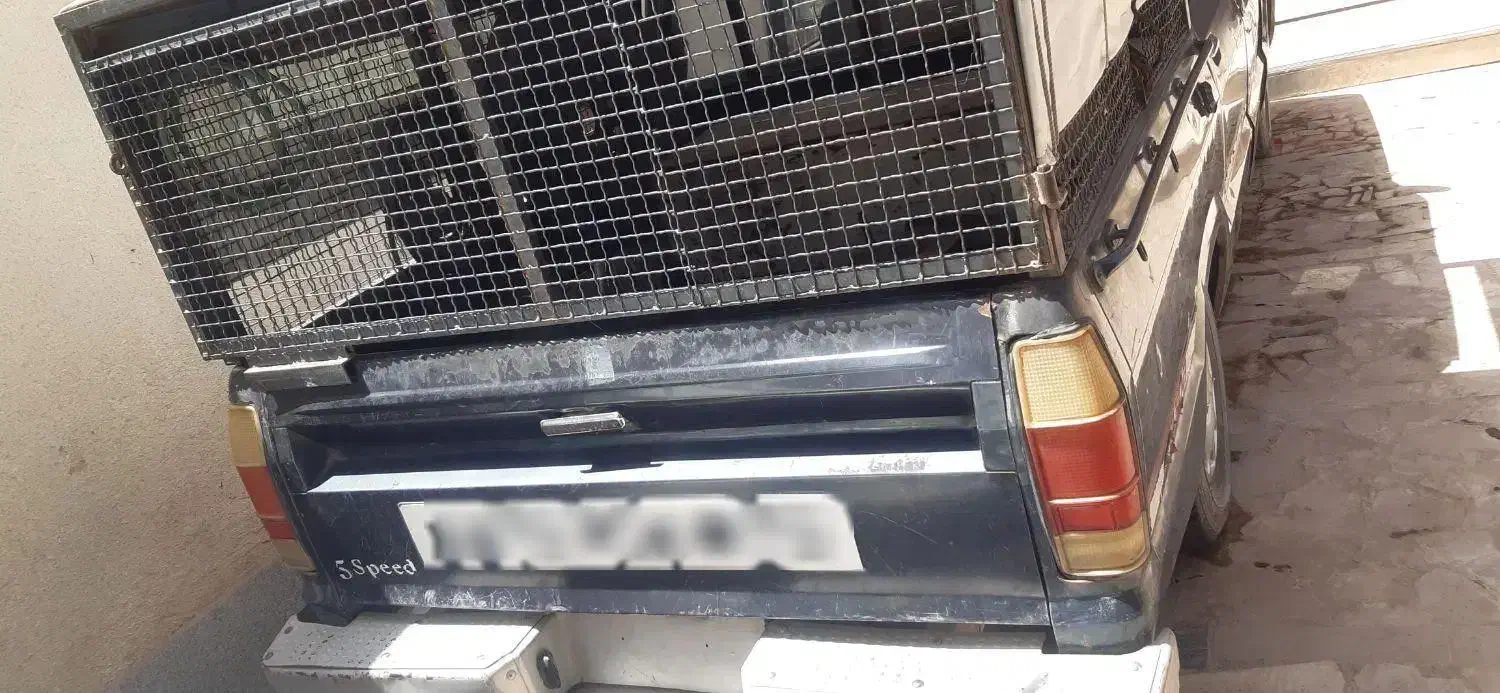 مزدا ۲۰۰۰دوکابین  مدل۸۱|خودرو سواری و وانت|کرمان, |دیوار