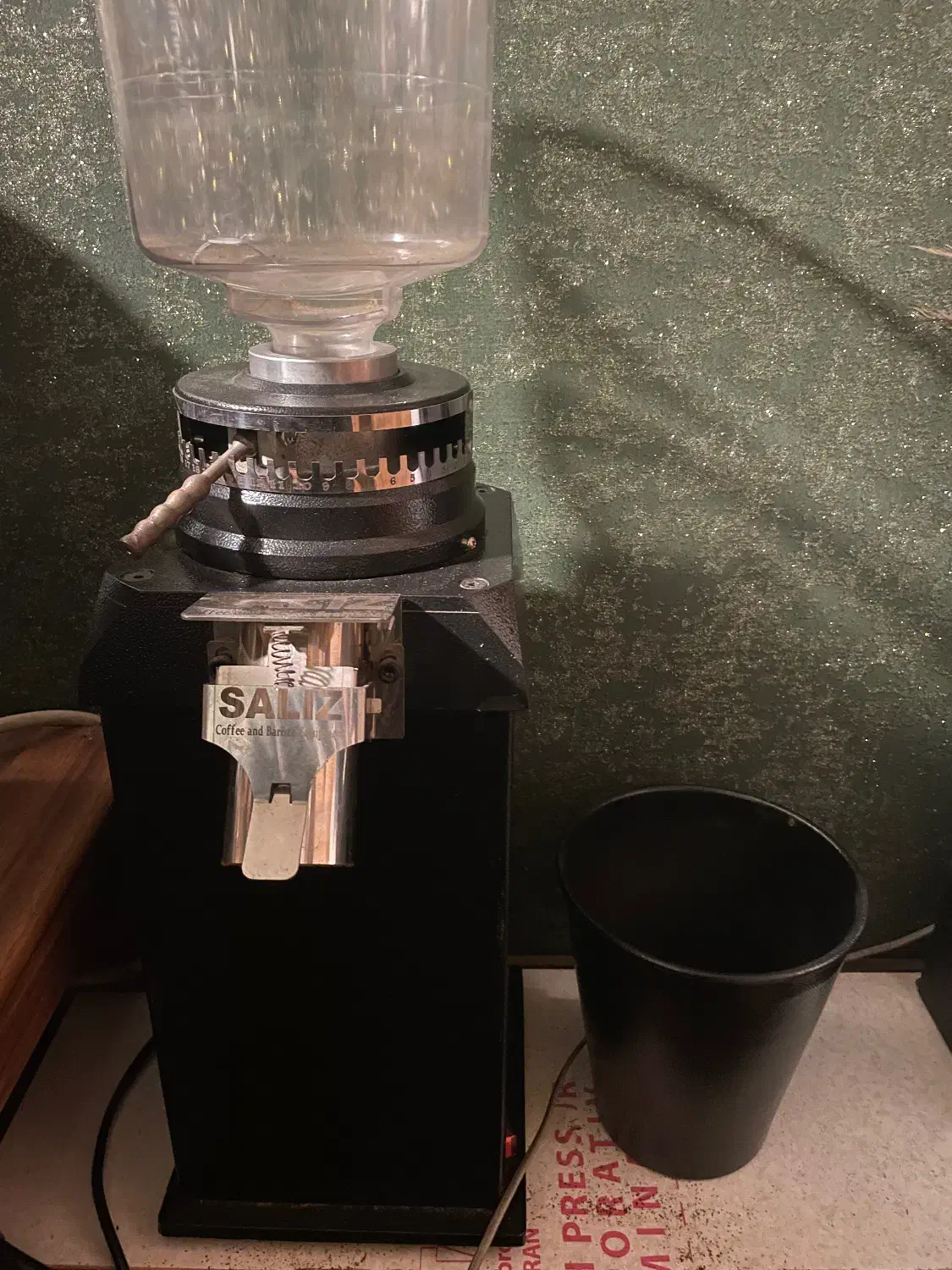 آسیاب صنعتی قهوه برقی تمیز و کم‌کارکرد|کافی‌شاپ و رستوران|بابل, |دیوار