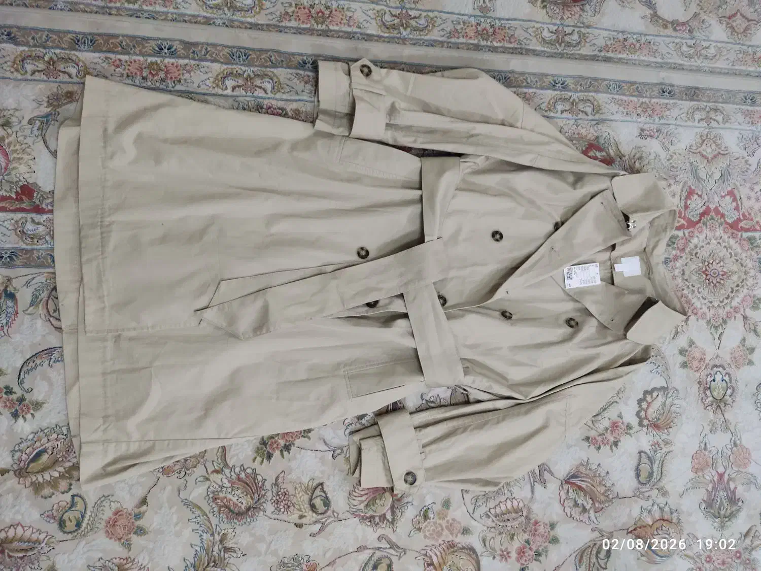 کت بهاره|لباس|مشهد, هنرستان|دیوار