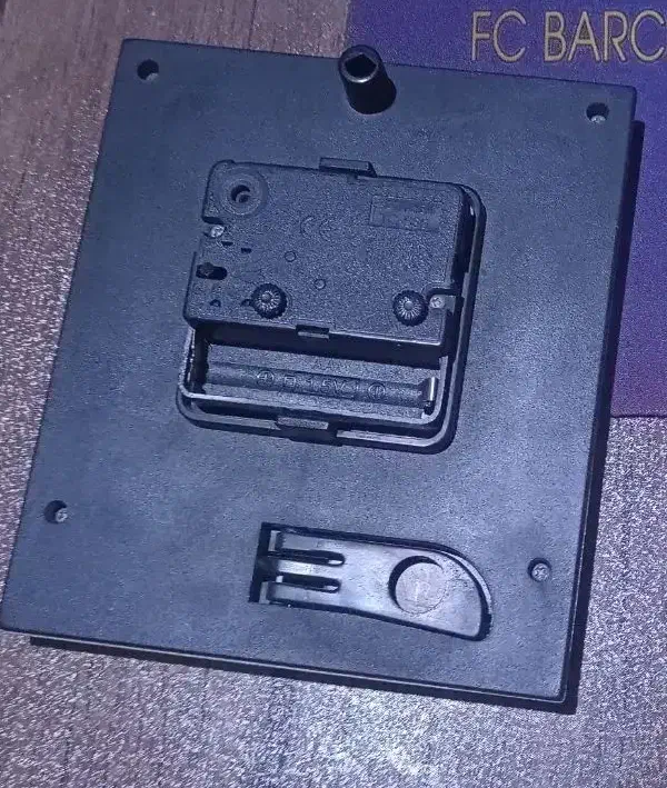 ساعت زنگ|ساعت|رشت, کوی مهر|دیوار