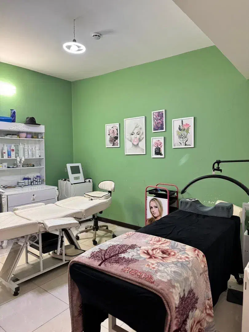 واحد خدماتی|اجارهٔ دفتر کار، اتاق اداری، مطب|شاهین‌شهر, حافظ جنوبی|دیوار