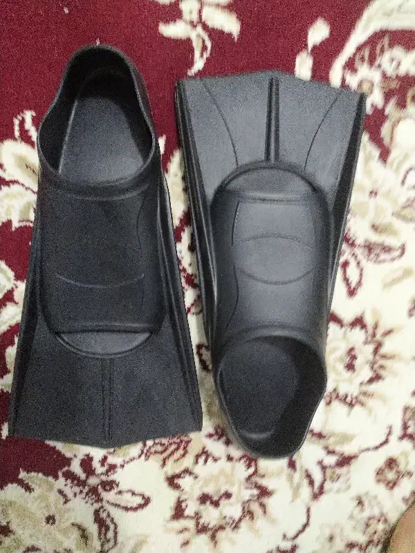 فین شنا|غواصی و ورزش‌های آبی|آبپخش, |دیوار