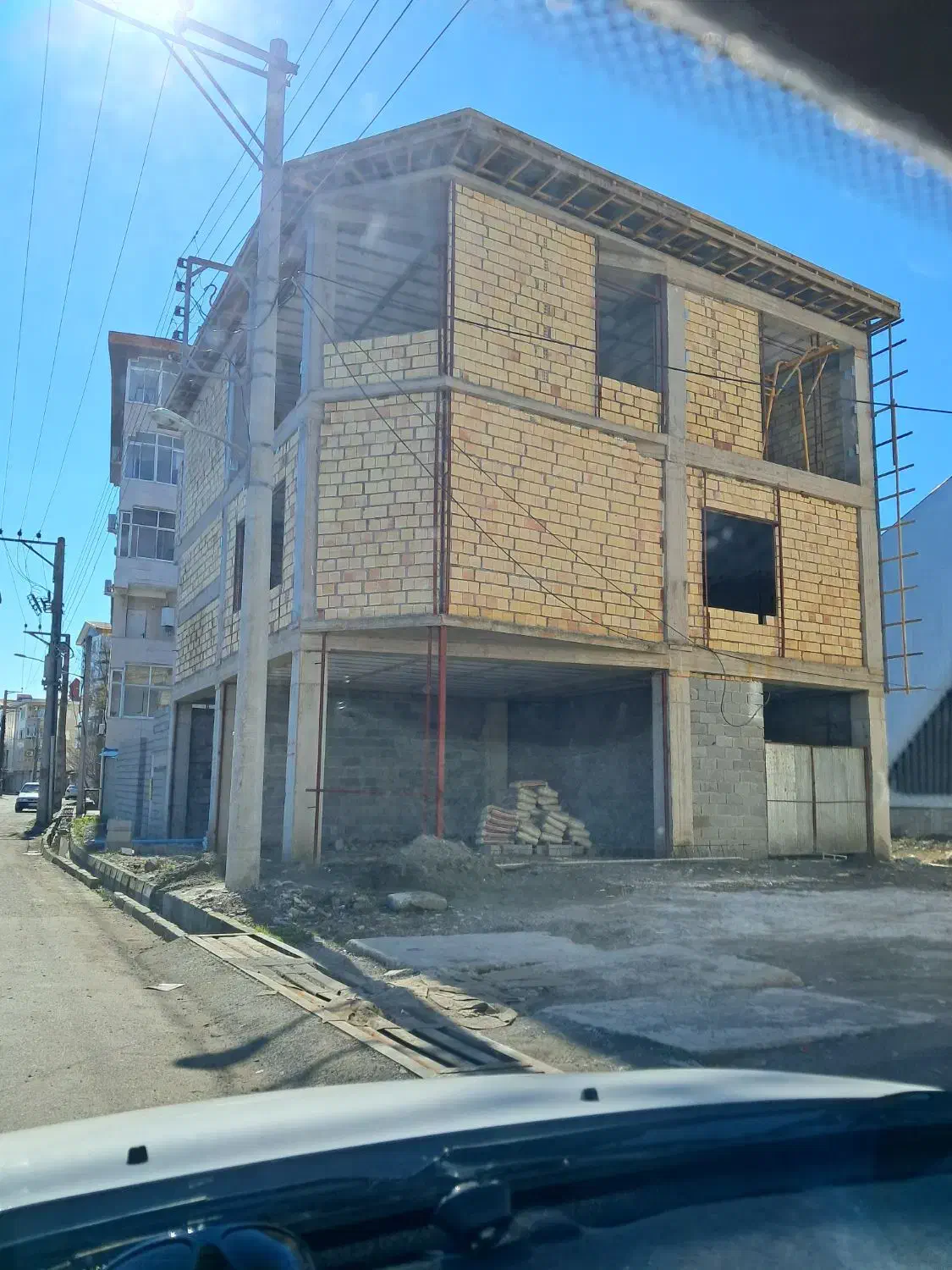 کارساختمانی پذیرفته میشود|خدمات پیشه و مهارت|بندر انزلی, کوی بهار|دیوار