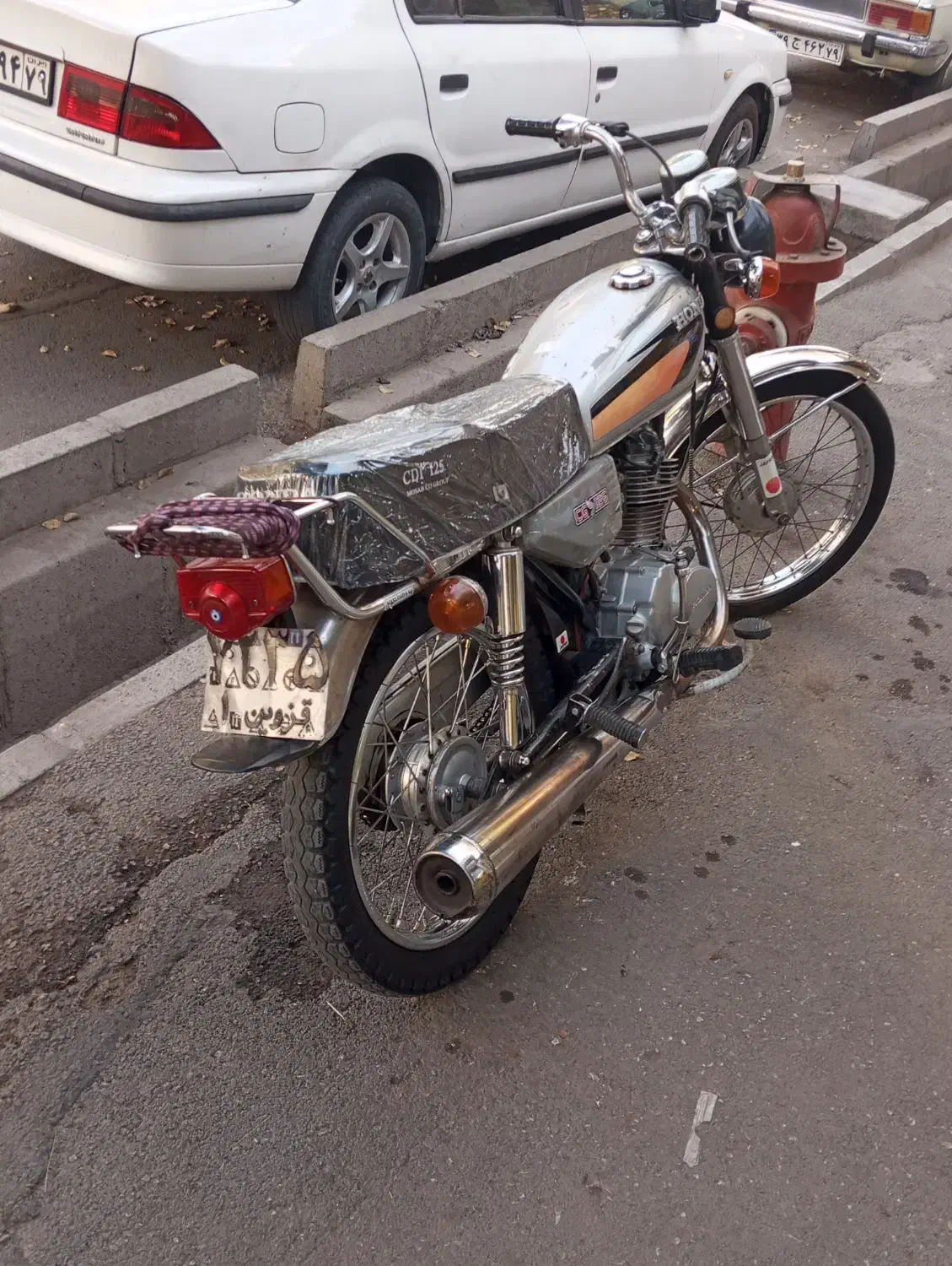 هندا 125سی جی نقرای|موتورسیکلت|قزوین, |دیوار