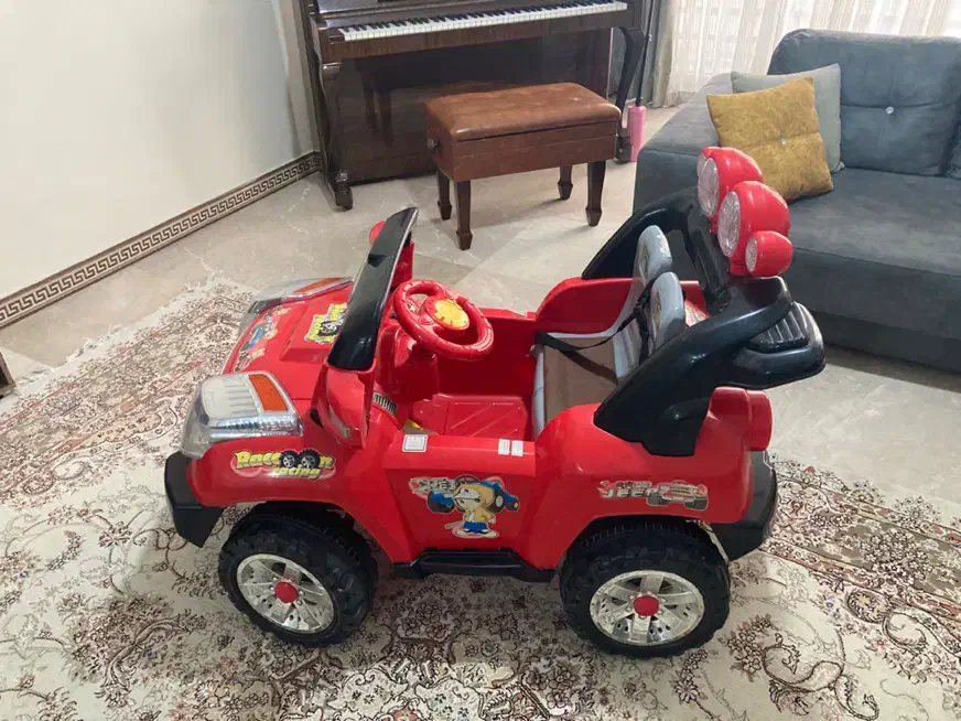 ماشین شارژی|اسباببازی بچه|تهران, نظامی گنجوی (توانیر)|دیوار