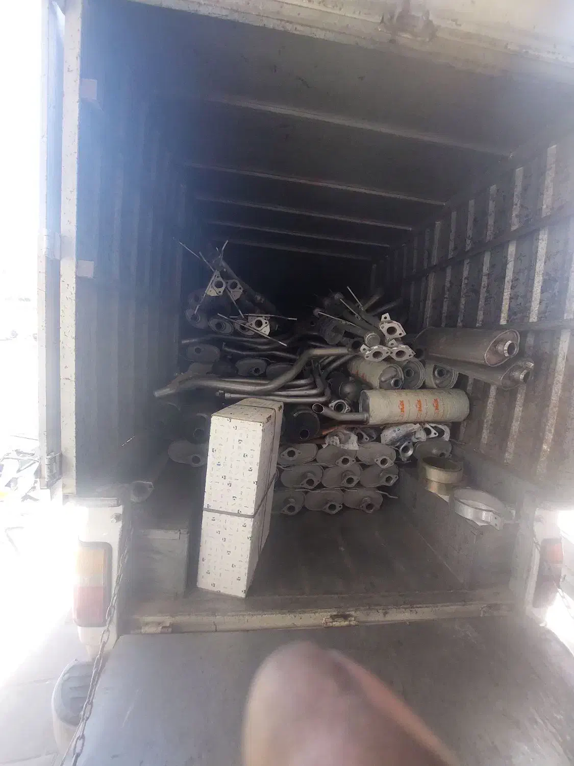 منبع اگزوز بنزی سنتر هدرز|قطعات یدکی و لوازم جانبی|زنجان, |دیوار