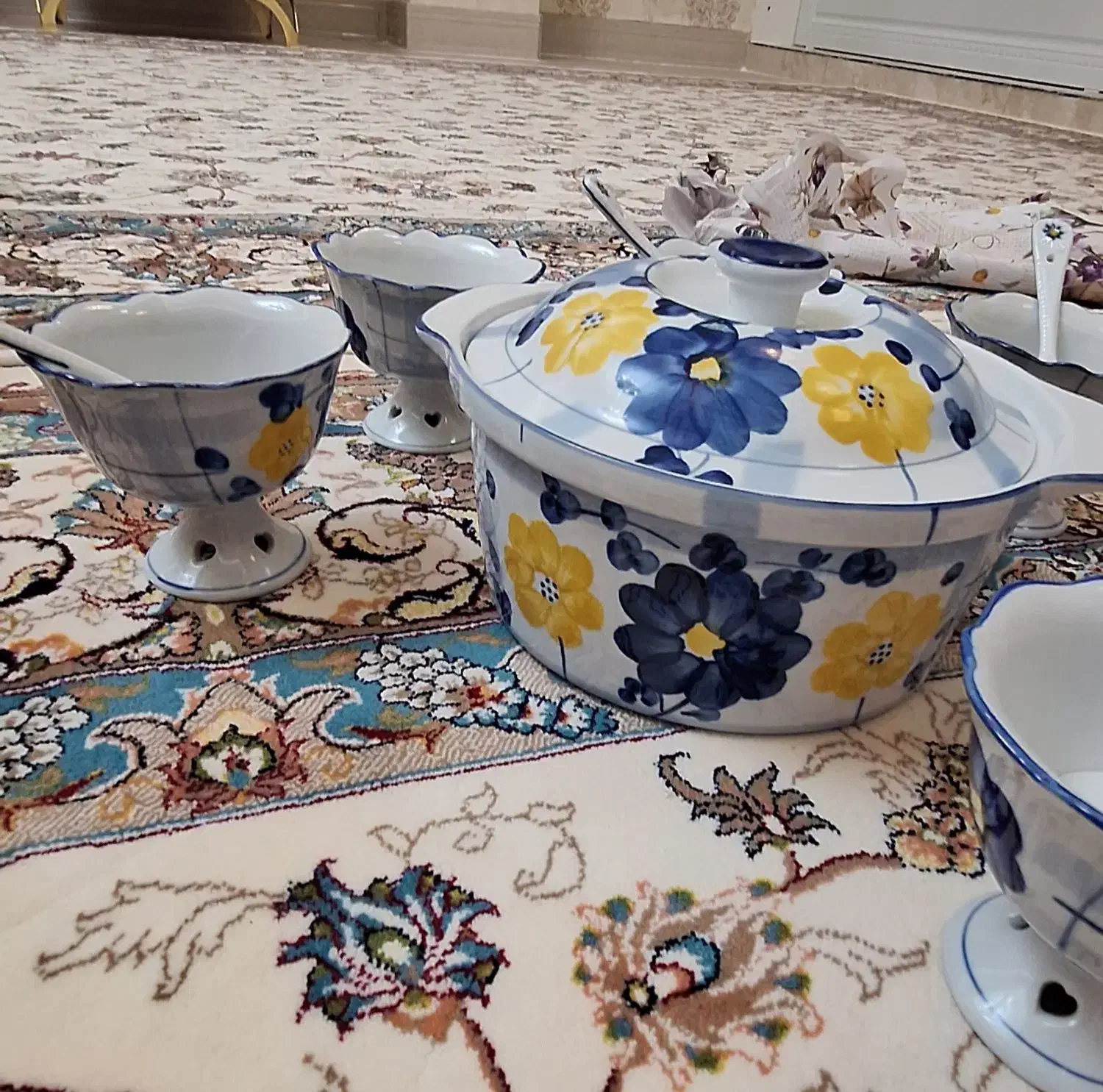 ظروف فانتزی|ظروف سرو و پذیرایی|بوئین زهرا, |دیوار